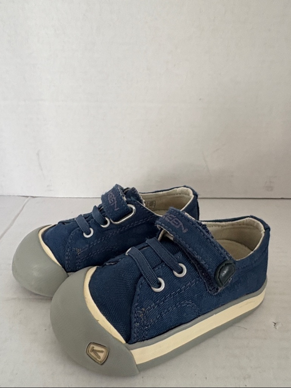 Keen Kids Navy and Gray Canvas Sneakers with Velcro Strap